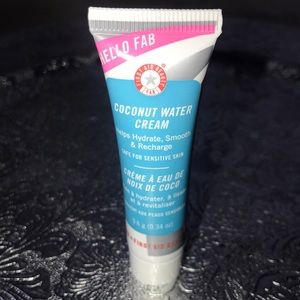 NEW Hello Fab Coconut Water Moisture Cream